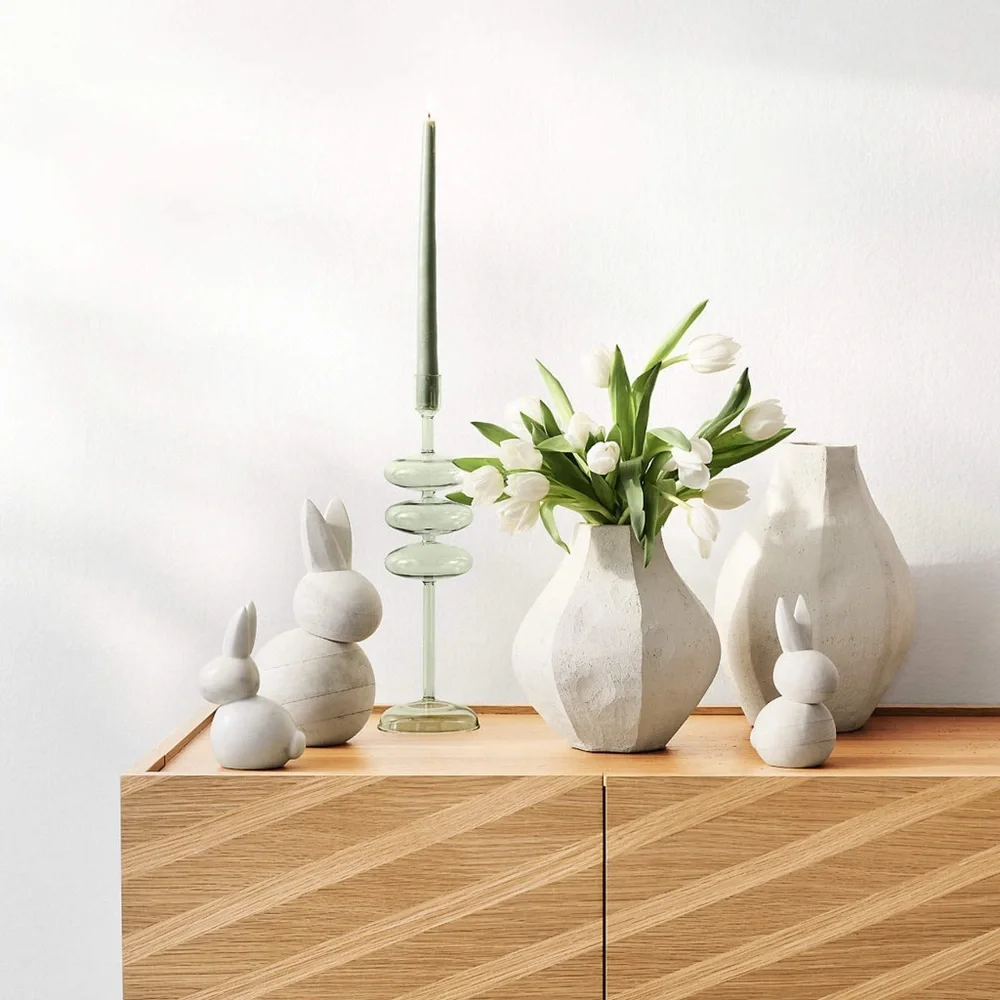 Crate and Barrel Facette White Vase 8.5